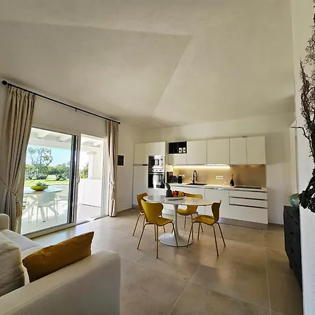 Ambra House