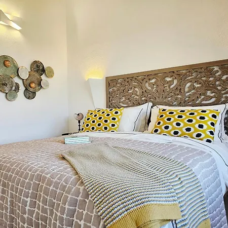 Ambra House * 산테오도로